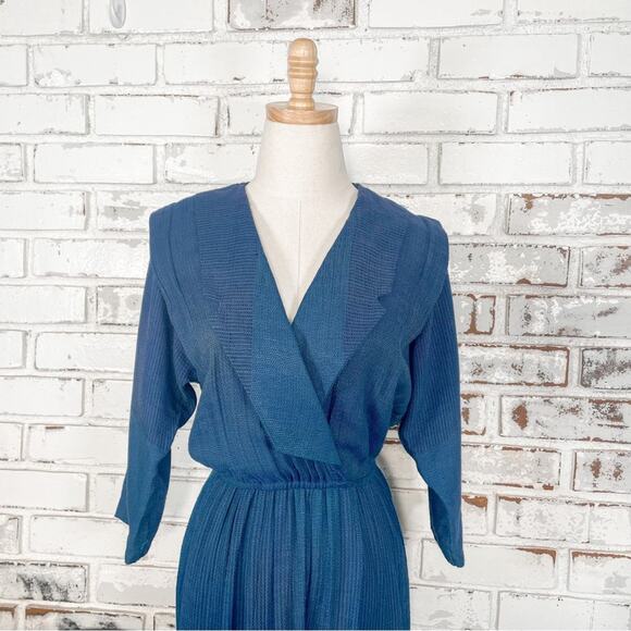 Vintage 80s Rabbit Rabbit Rabbit Multi Blue Knit V-neck Jumpsuit 6 - Picture 3 of 12